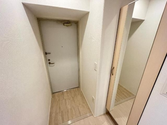 セラヴィ箱崎の玄関