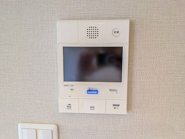 ダイアパレス富士見台のセキュリティ|～TVモニター付インターホン　訪問者の確認に便利です～