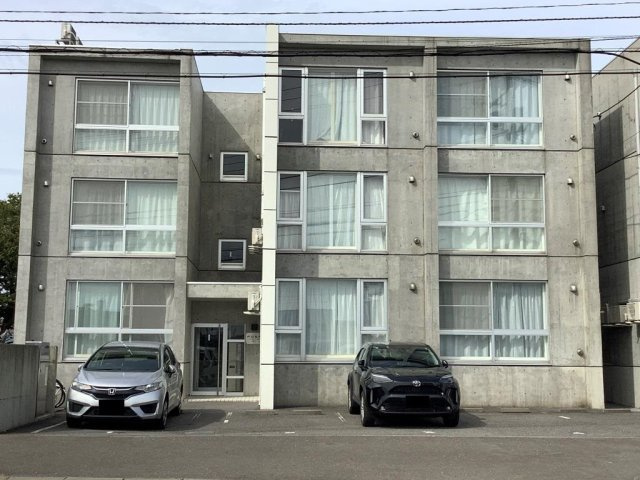 石狩郡当別町末広の一棟アパート