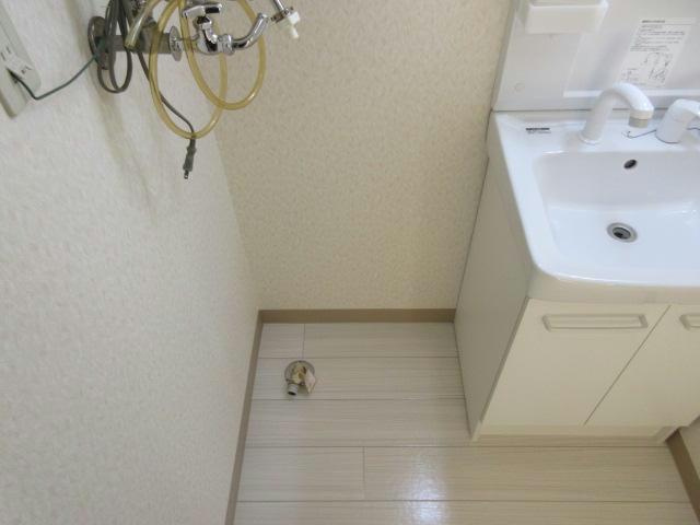 リバティ１２１２のその他