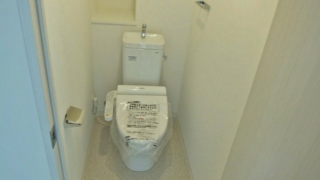 パティオアベートのトイレ|シャワートイレ完備です。