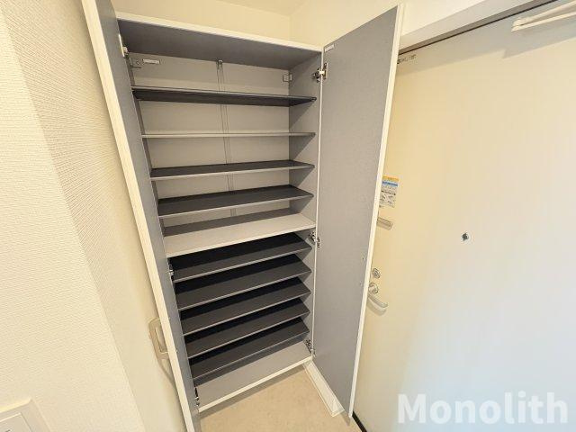 ジーメゾン和泉セレーノの収納