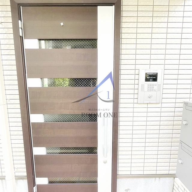 クレスト三軒茶屋のセキュリティ|オートロックです。