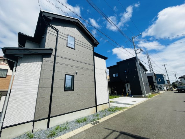 船橋市馬込町2期の前面道路含む現地写真