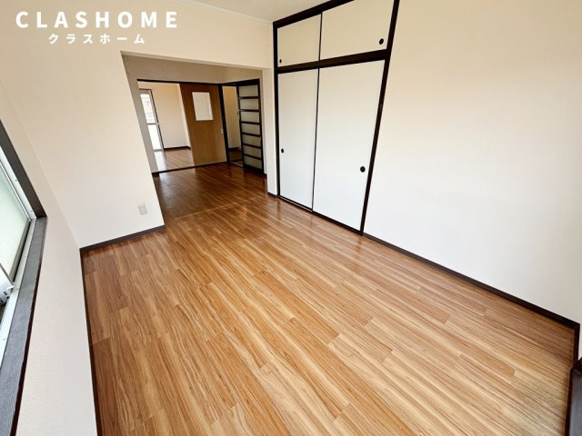 ベルテ稲垣　　谷市近郊の賃貸はクラスホームの居間・リビング|同物件の別部屋になります。