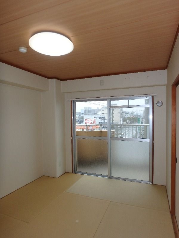 堂元ビル