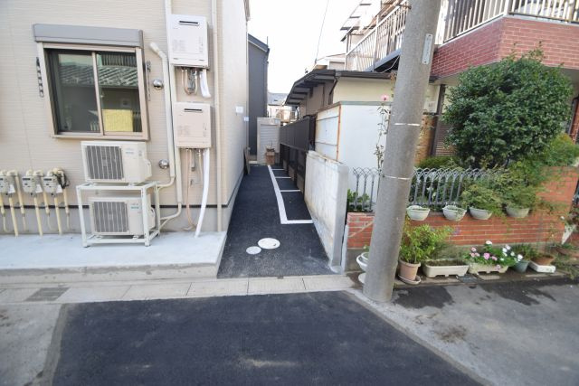 ニューステージ船橋のエントランス|ここから入ります