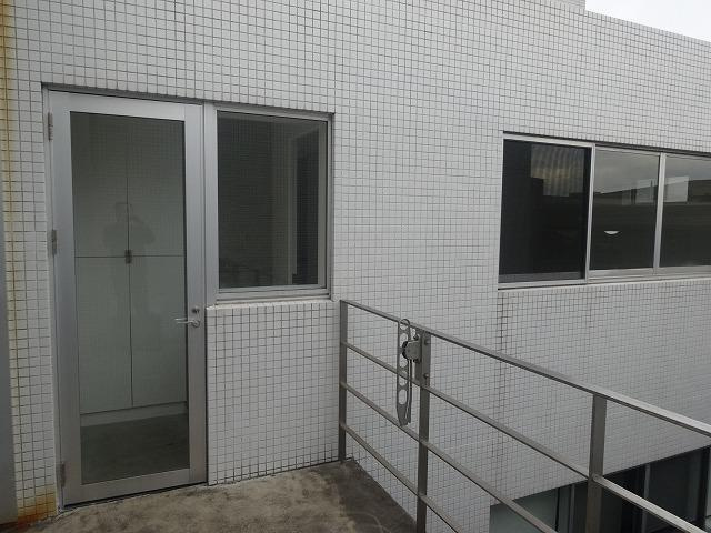 ＦＬＡＴ　Ｙのバルコニー