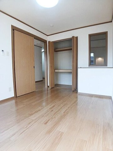 フロールパティオⅡの収納