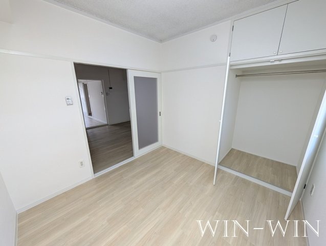 第一橋本マンションの洋室