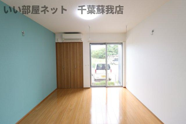 エクセル千葉の居間・リビング|ゆったりとした居間です