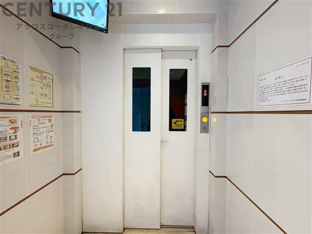 エレベーター付き