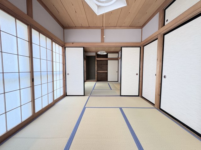【居間・リビング】 | 熊谷市三本　中古戸建