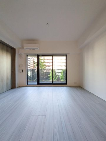 S-RESIDENCE大手門awesomeの居間・リビング