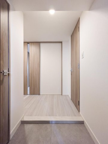 S-RESIDENCE大手門awesomeの玄関