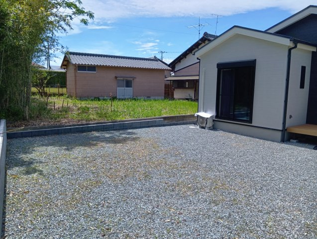 売中古戸建　富士市中丸の庭|お庭が広いのでお好きなようにアレンジ出来ます。