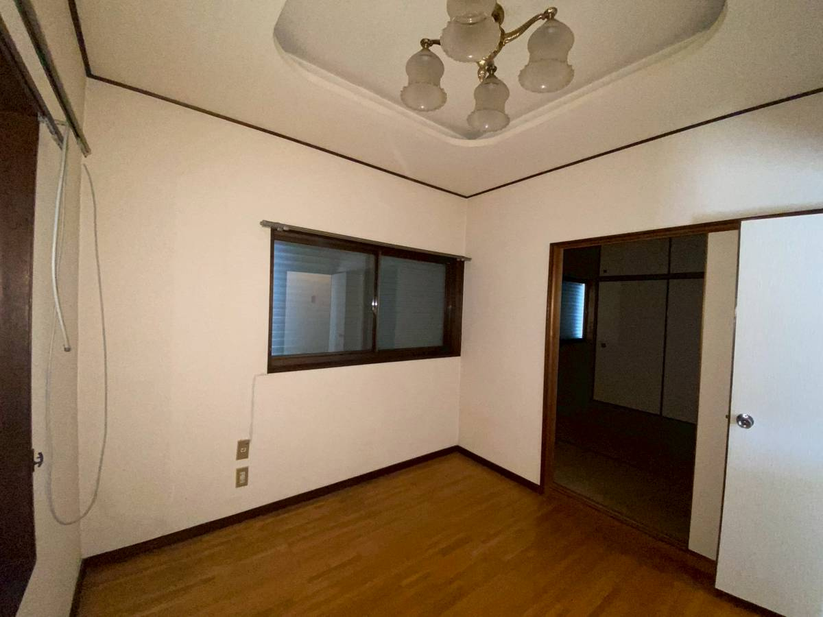 和歌山市善明寺　中古戸建の洋室