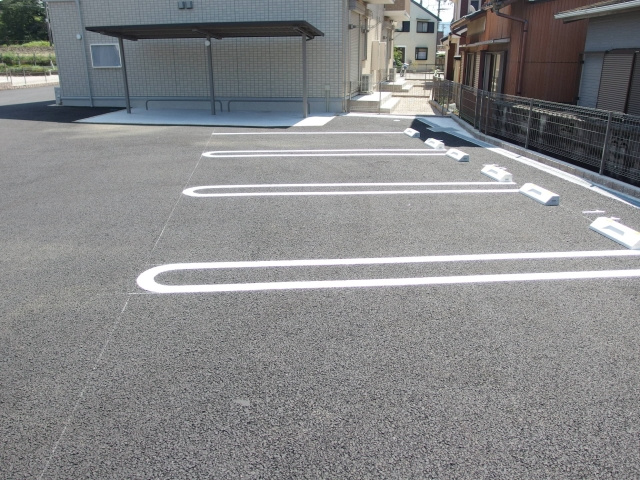 パピヨンの駐車場