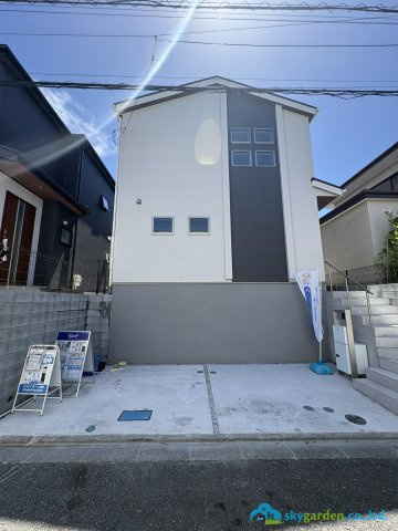 逗子市池子２丁目　新築戸建　全２棟１号棟
