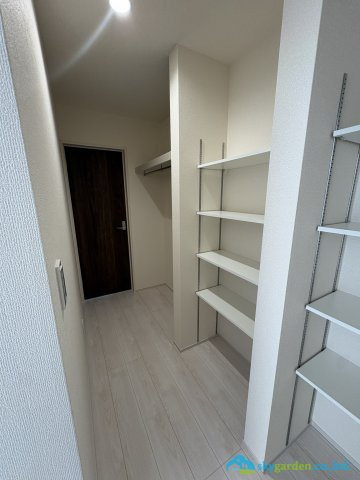 逗子市池子２丁目　新築戸建　全２棟１号棟の収納