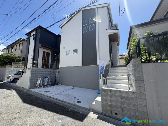 逗子市池子２丁目　新築戸建　全２棟１号棟の外観|建物外観を気になさる方へ、見た目の良い物件です