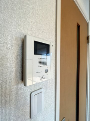 【セキュリティ】 | フォレストヒルズ宮崎台 | ※同建物ほかのお部屋の写真です。