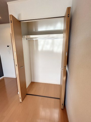 【収納】 | フォレストヒルズ宮崎台 | ※同建物ほかのお部屋の写真です。