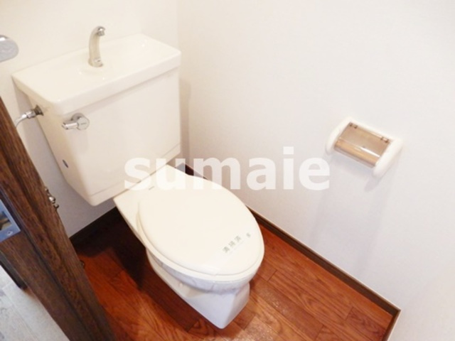 シャルマン・５のトイレ|シンプルなトイレです。