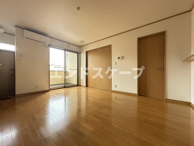 ディスカバリー　Ｓの居間・リビング|高崎、前橋のお部屋探しはエンドスケープまで！お客様の理想お聞かせ下さい♪