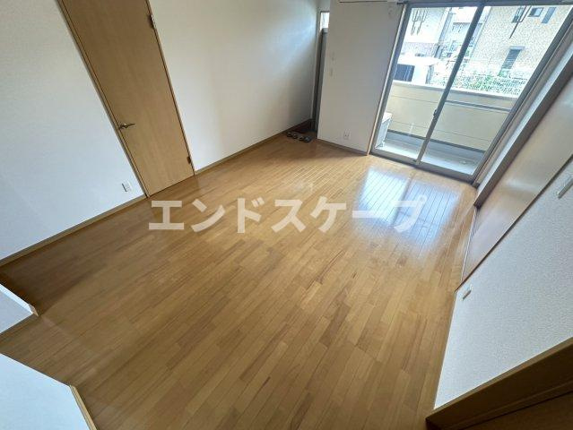 ディスカバリー　Ｓの居間・リビング|高崎、前橋のお部屋探しはエンドスケープまで！お客様の理想お聞かせ下さい♪