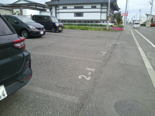 アイーレⅠの駐車場