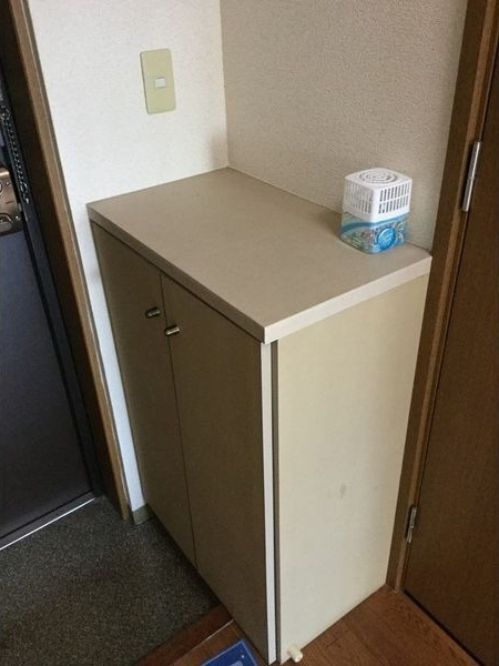 マンションヒエロの玄関