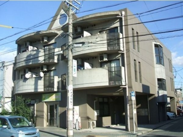マンションヒエロの外観