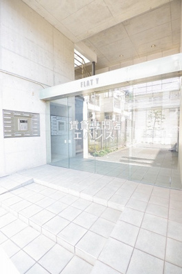 【エントランス】 | FLAT　Y