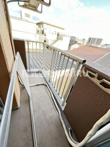 深江橋内外ハイツのバルコニー