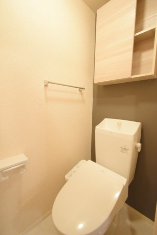 竹の小径のトイレ|温水洗浄便座付き　参考写真