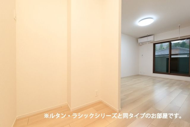 フローラ１６の寝室
