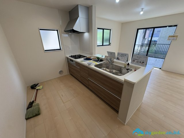 逗子市池子2丁目　新築戸建　全２棟2号棟のキッチン|お料理しやすいキッチンです
