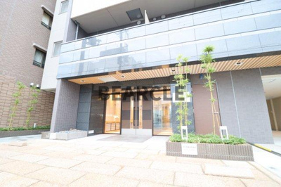 【エントランス】 | ベラジオ京都西院ウエストシティⅢ | 清潔なエントランスです