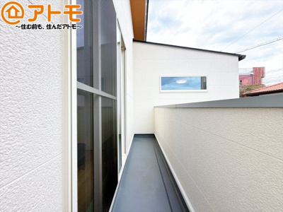 【バルコニー】 | 駿河区中原1期　新築戸建　2号棟 | 陽当りの良いバルコニーはお洗濯物はもちろんお布団もふかふかになります♪