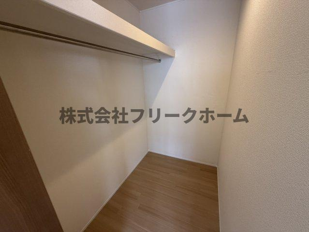 三鷹市井の頭３丁目のアパートの収納