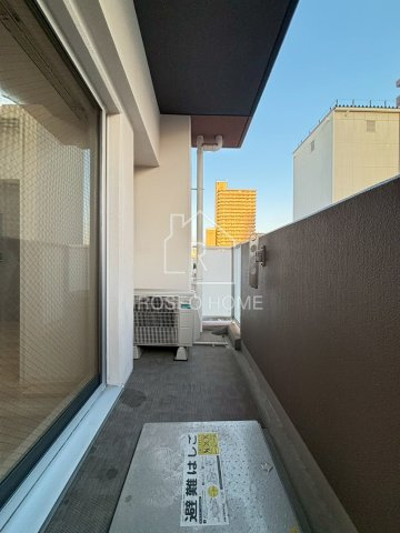 ラシーヌ瓦屋町のバルコニー