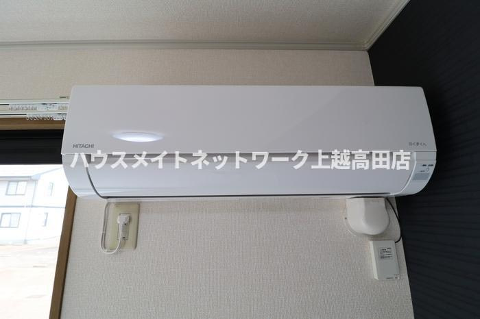 ロイヤルガーデン子安 Ｂの設備|エアコン