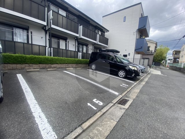 Friends24の駐車場