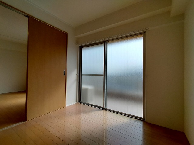神戸市長田区西山町３丁目の賃貸マンション