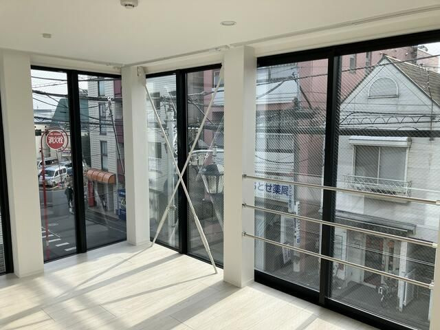 マガザン三軒茶屋の内装