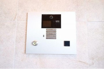 【セキュリティ】 | LIBR　GRANT西新宿WEST | モニター付きオートロックで防犯面も安心です！