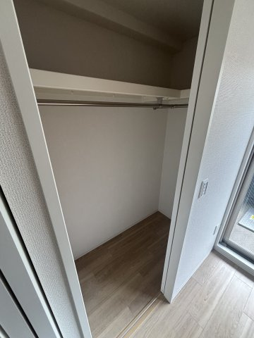 【収納】プレリスＮＥＯ大阪十三エルヴィオン
