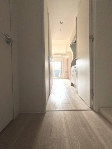 【玄関】プレリスＮＥＯ大阪十三エルヴィオン
