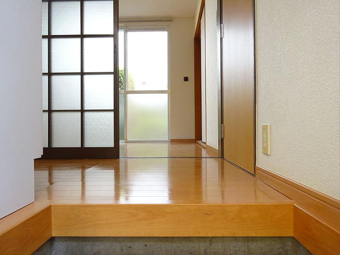 ヴィラ浜田山の玄関